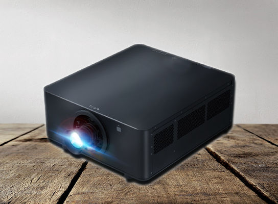 좋은 가격 RGB 레이저 LED DLP 대형 장소 레이저 프로젝터 4K 강화 2716x1528 ODM 온라인으로